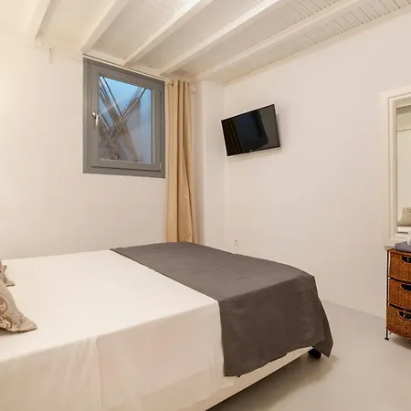 빌라 Villa Infinium Two, Sunset Views 10' From Mykonos Town! *